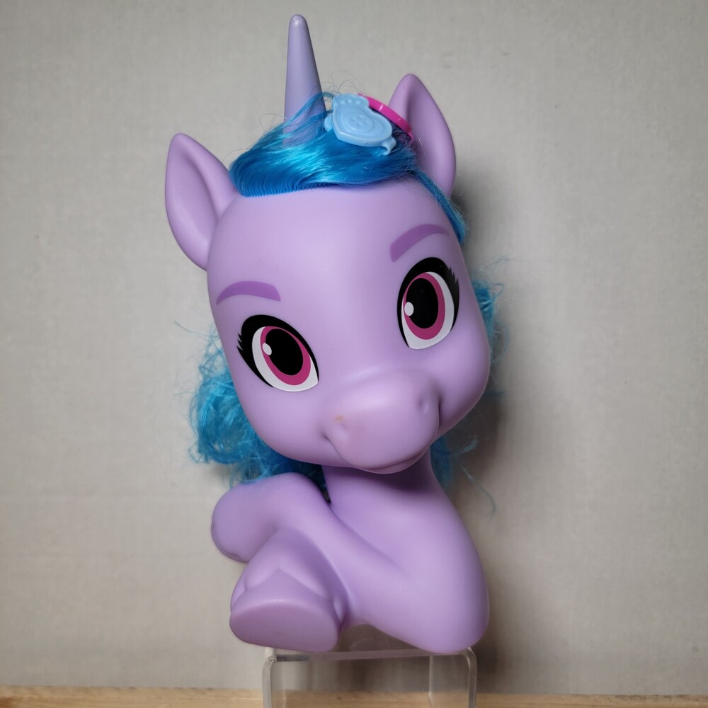 My Little Pony IZZY MOONBEAM Unicorn Styling Head Blue Hair w/ 2 Clips (NO COMB)